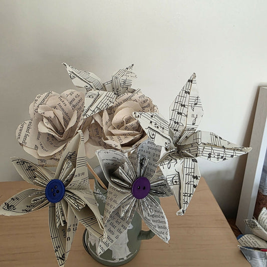 Origami Flower Making Kit with Vintage Paper - CraftSource Market: Craft Supplies & Kits Papercraft > Origami Kits > Beginner