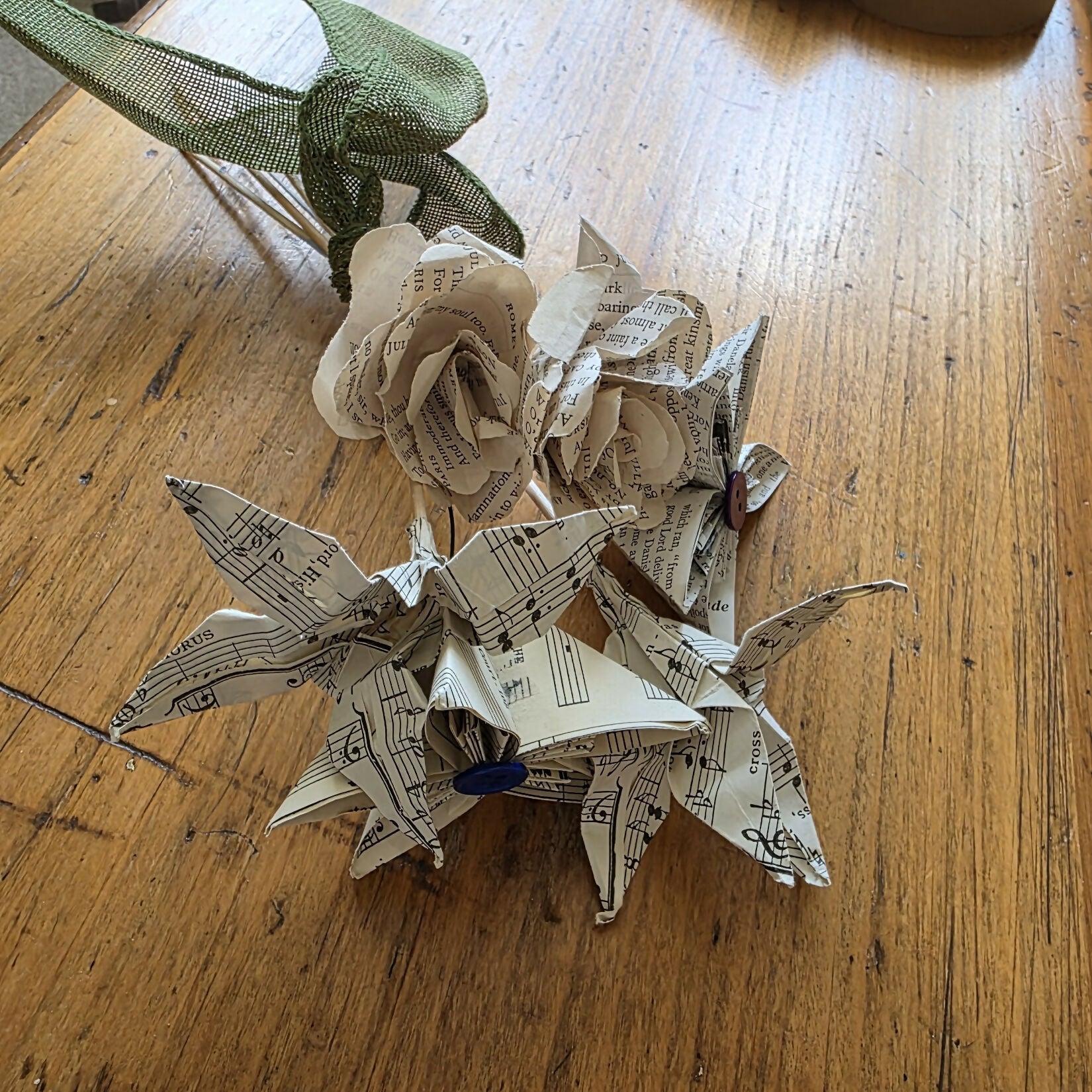 Origami Flower Making Kit with Vintage Paper - CraftSource Market: Craft Supplies & Kits Papercraft > Origami Kits > Beginner