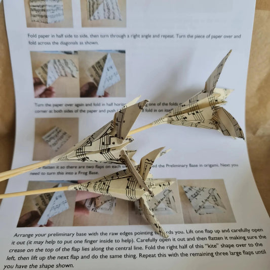 Origami Lily Kit - CraftSource Market: Craft Supplies & Kits Papercraft > Origami Kits > Beginner